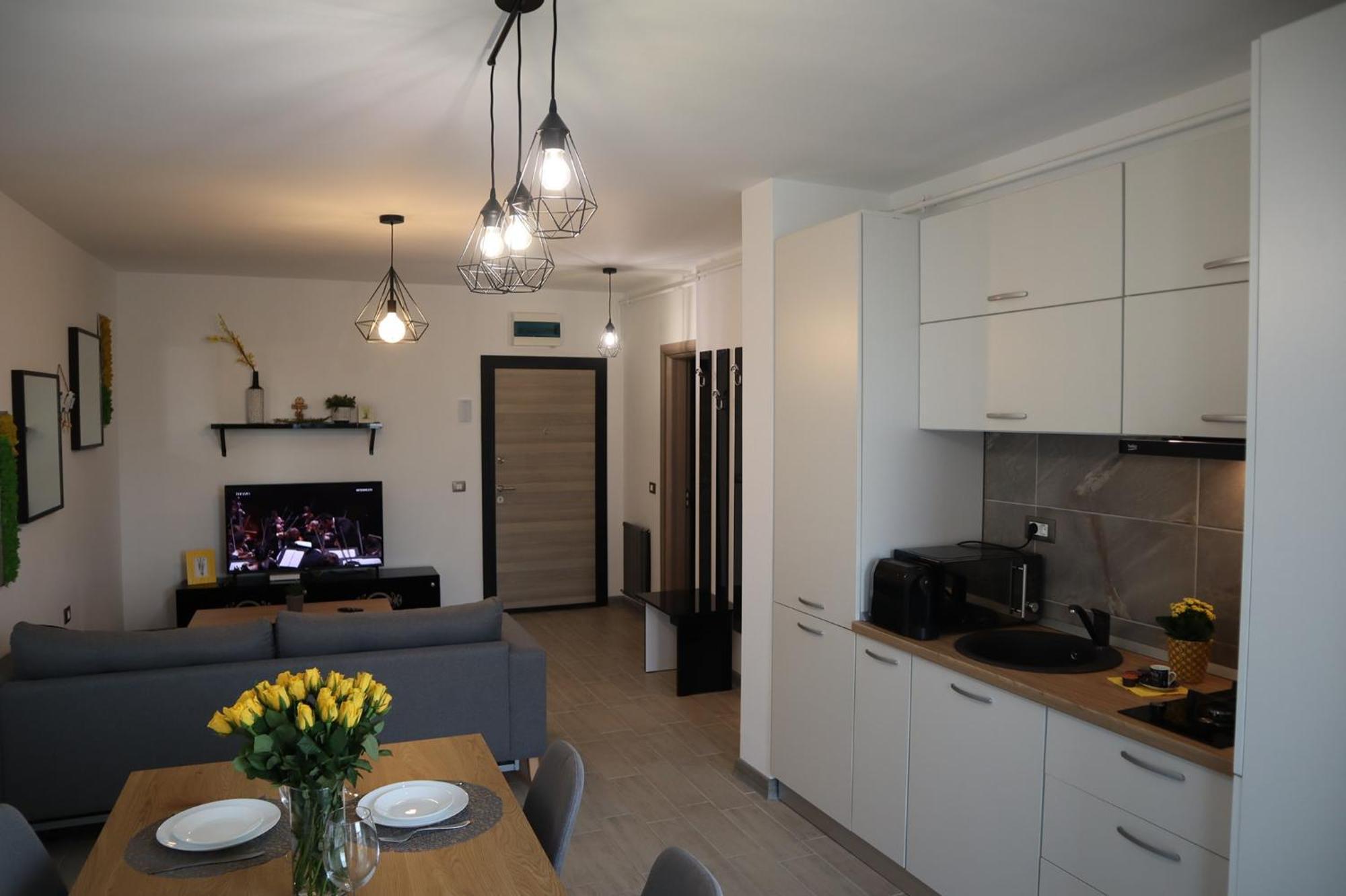 Năvodari Alesea Ap-Alezzi Beach Resort מראה חיצוני תמונה